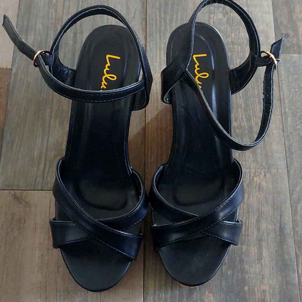 Lulus Wedge